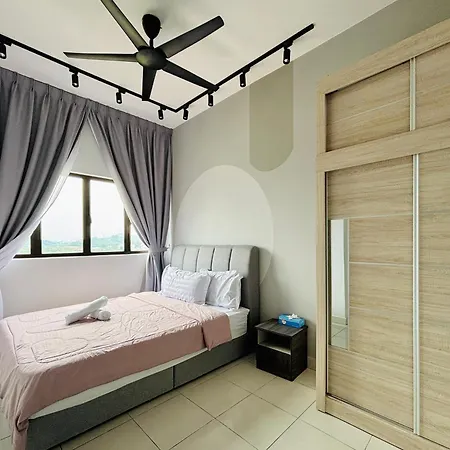 Youth City Residence Nilai Exterior photo
